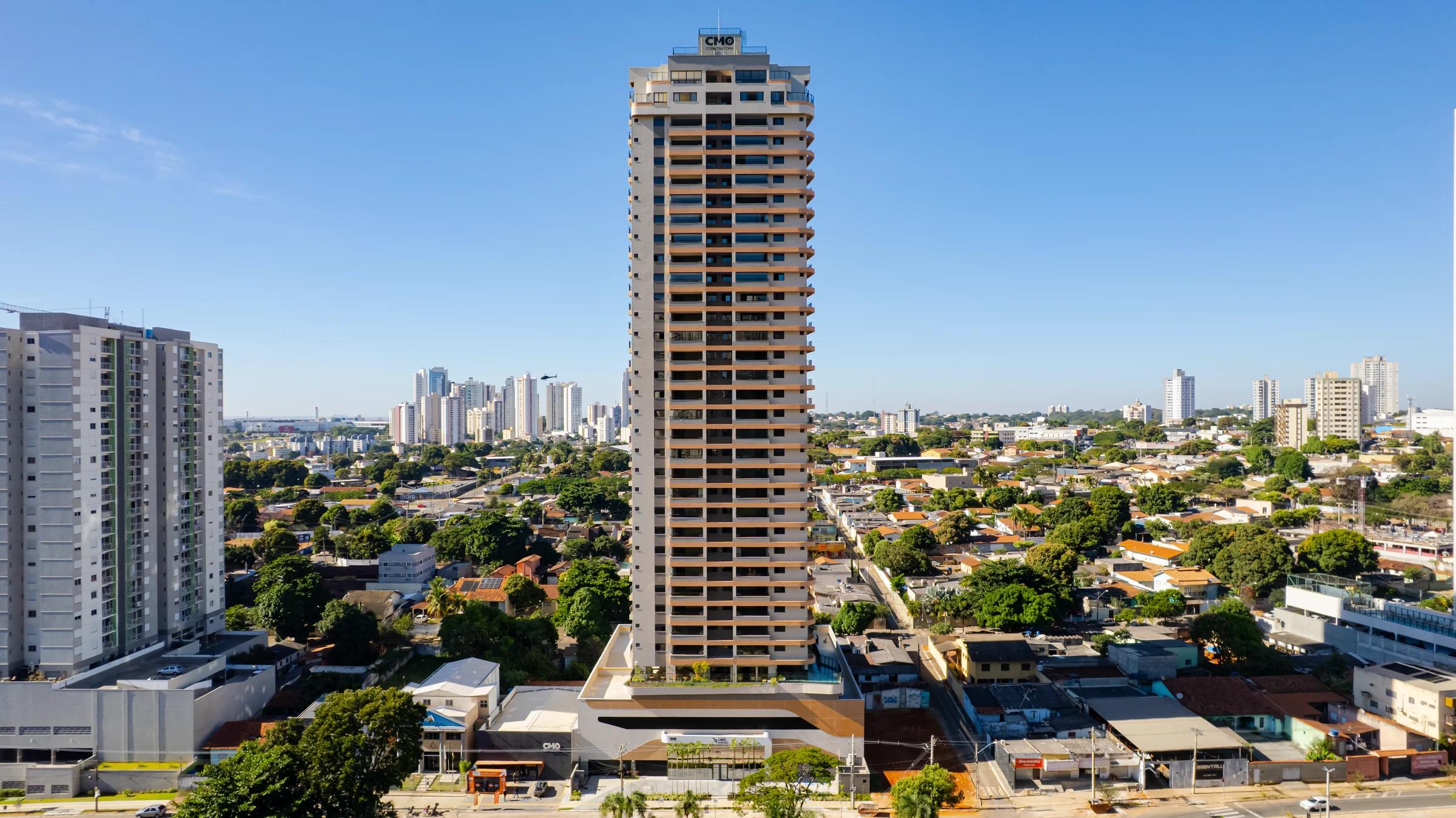 Fachada completa da torre residencial vista de frente