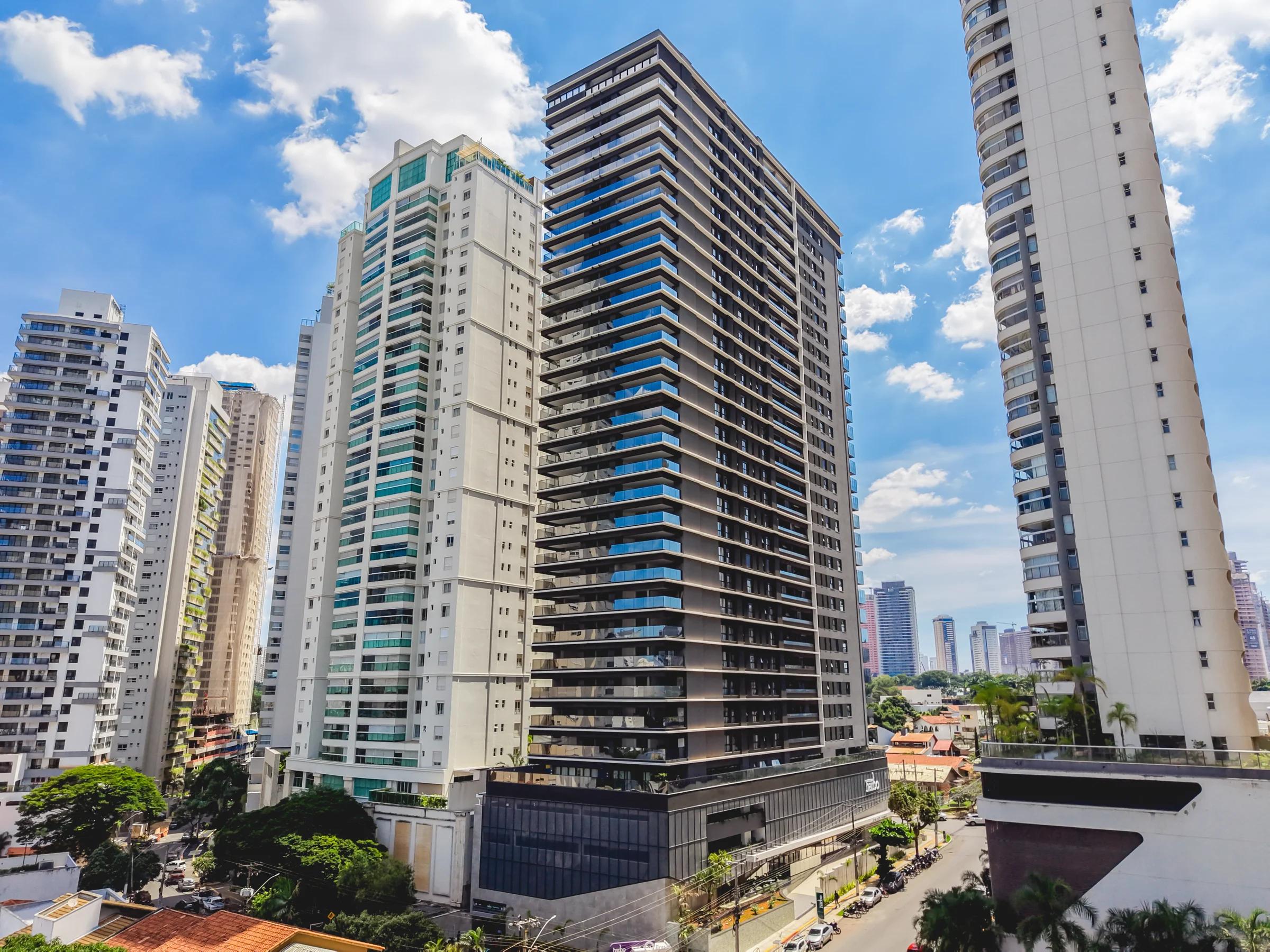 Reserva Harbo — Fachada vista da base