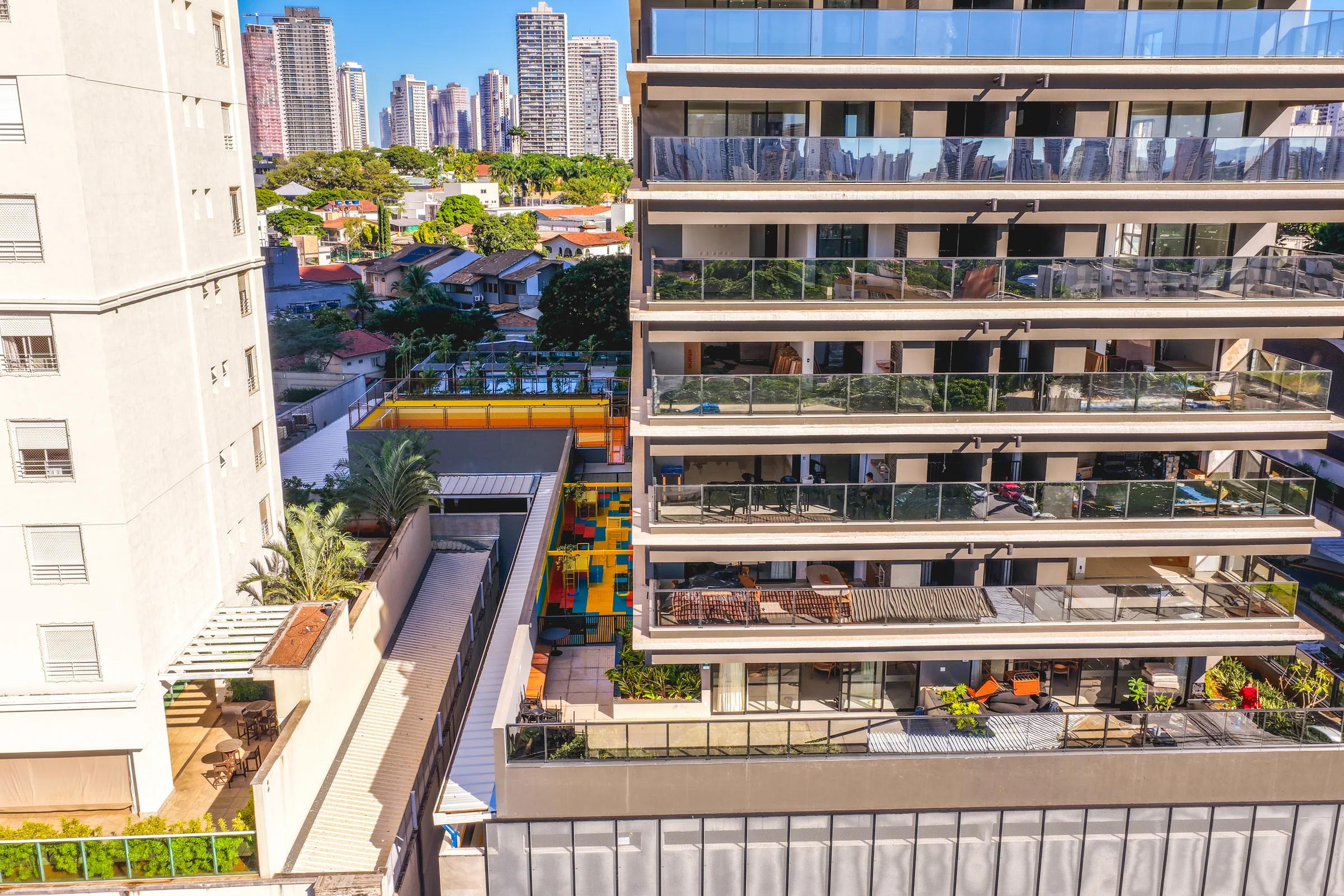 Reserva Harbo — Terraço de lazer do embasamento visto do alto