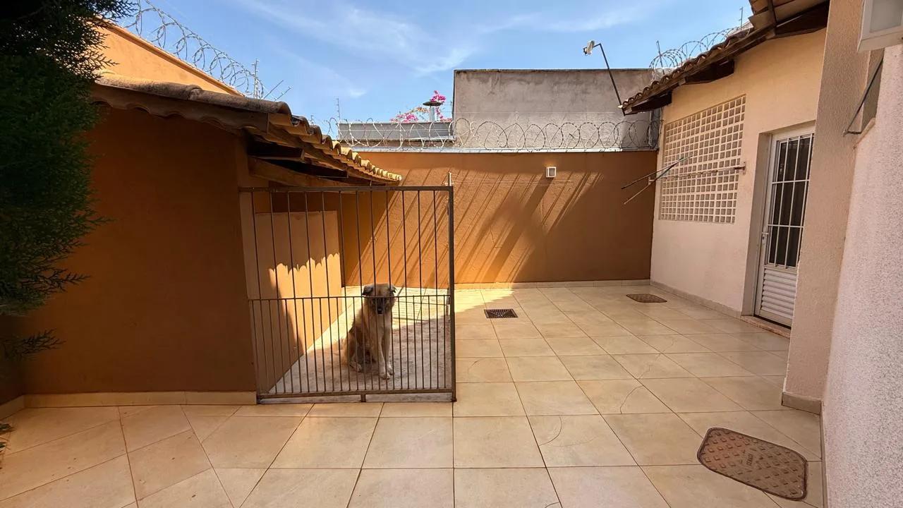 Sobrado — Casa
