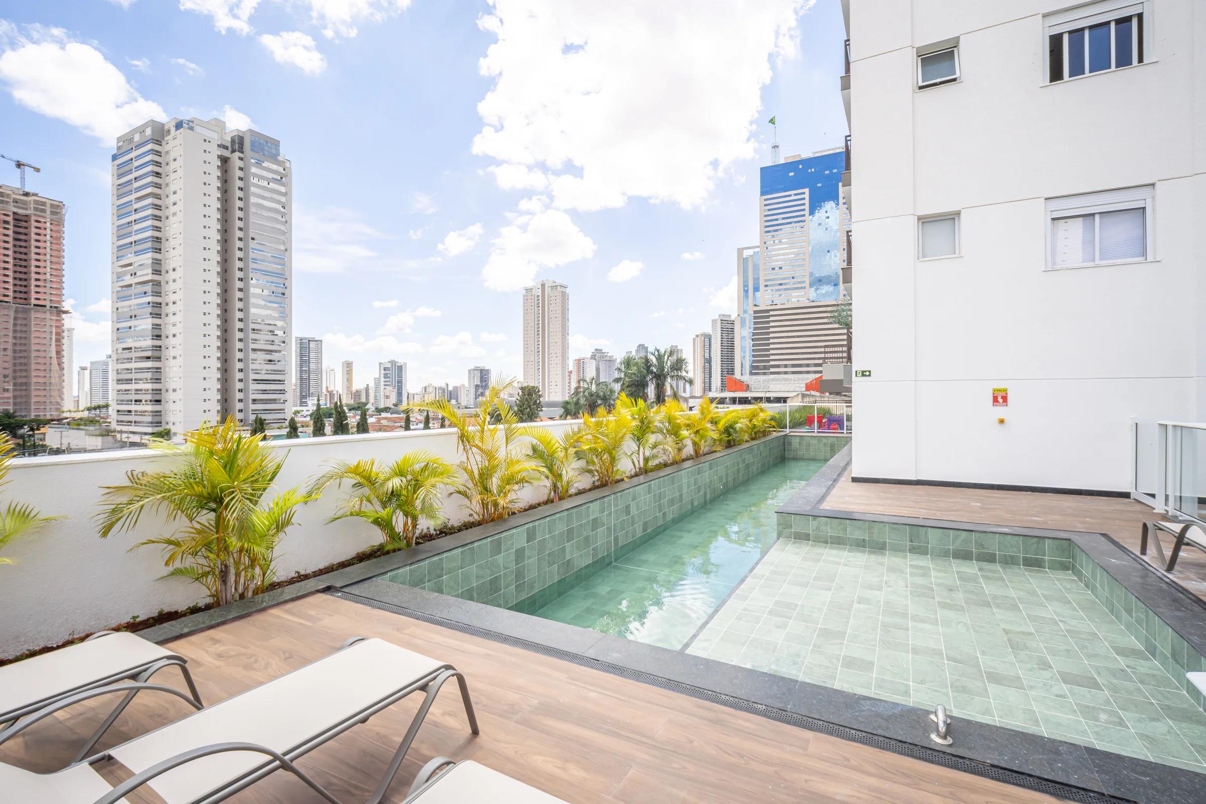 Foto da piscina adulto e infantil