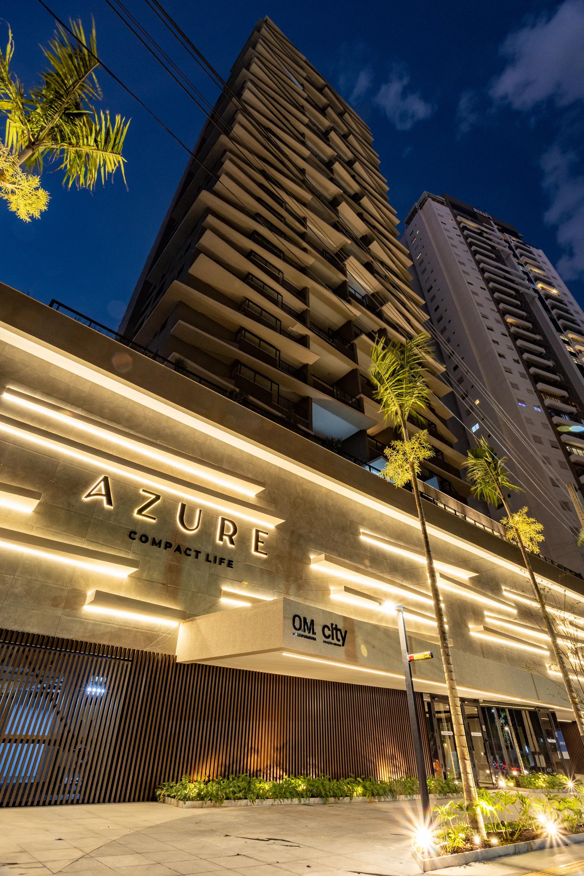 Azure — perspectiva — Fachada noturna