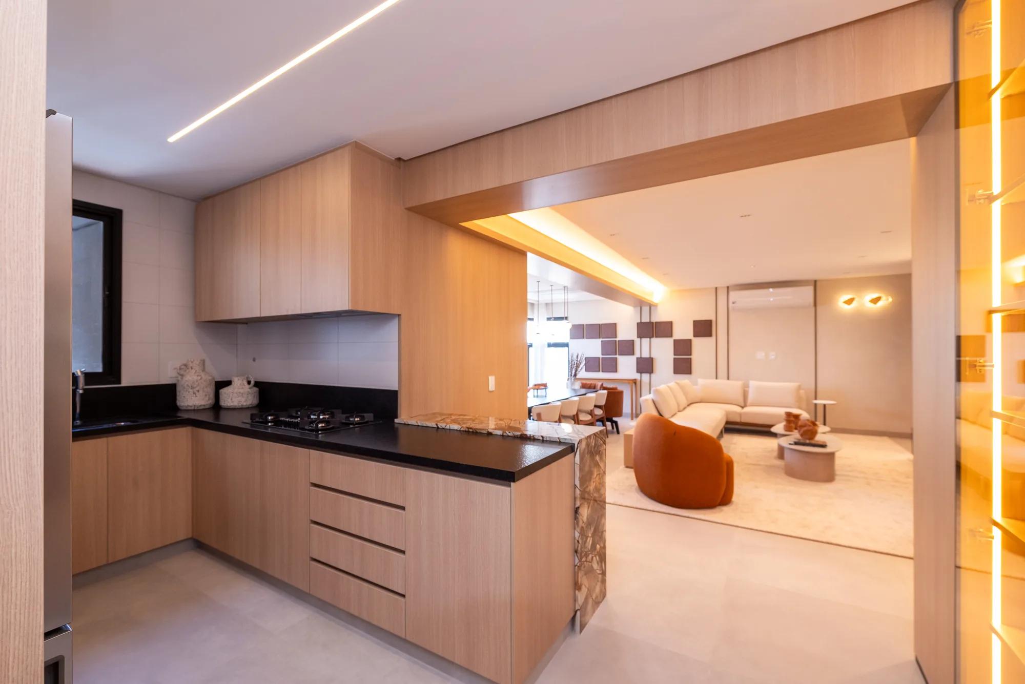 Casa Brasileira — decorado — Cozinha integrada