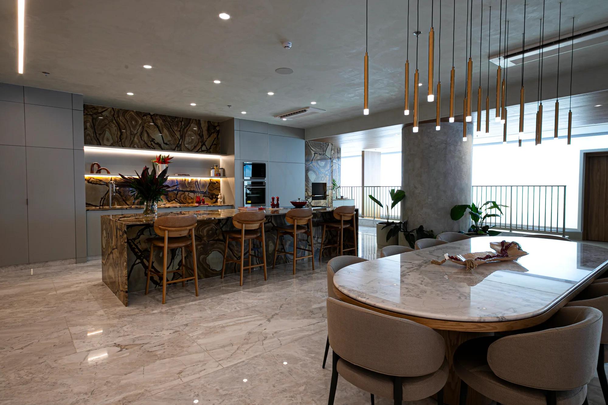 Legítimo Flamboyant Residencial — decorado — Cozinha com ilha